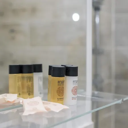 Appartamento Grzybowska 6 By Nyx Varsavia